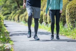 楽しく健康に!ウォーキングをはじめましょう!
