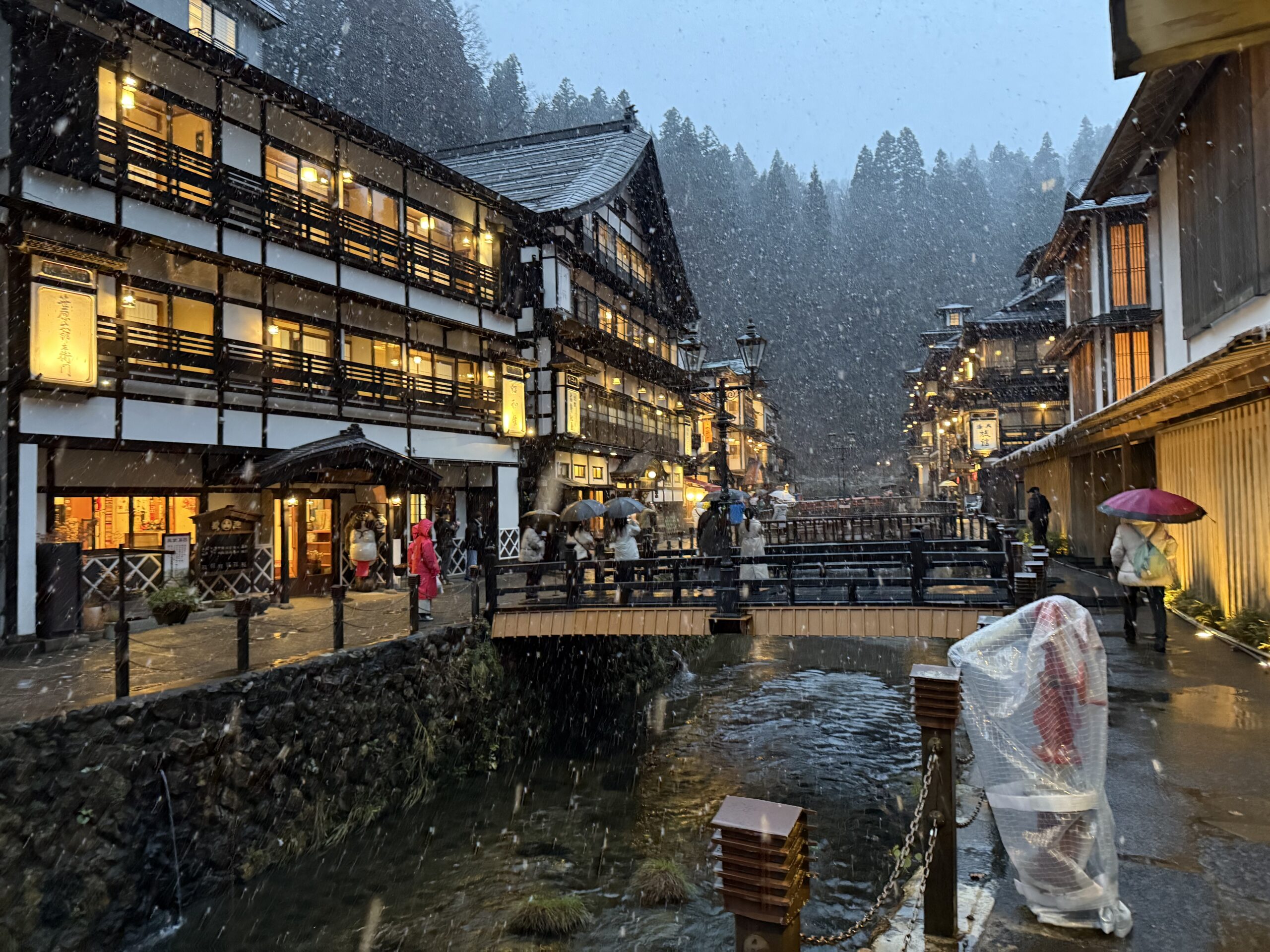 温泉モデル 親孝行の旅 「銀山温泉」モデルコース | a! Life ア ライフ|これからの暮らしスタンダード